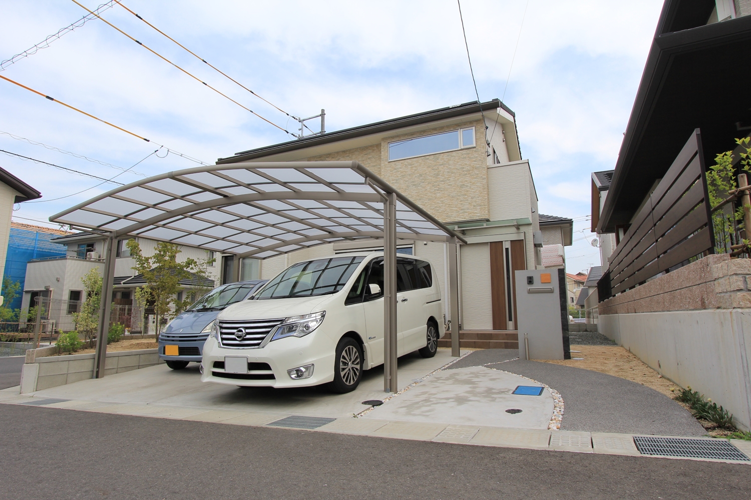 シンプルを際立たせたエクステリアプラン